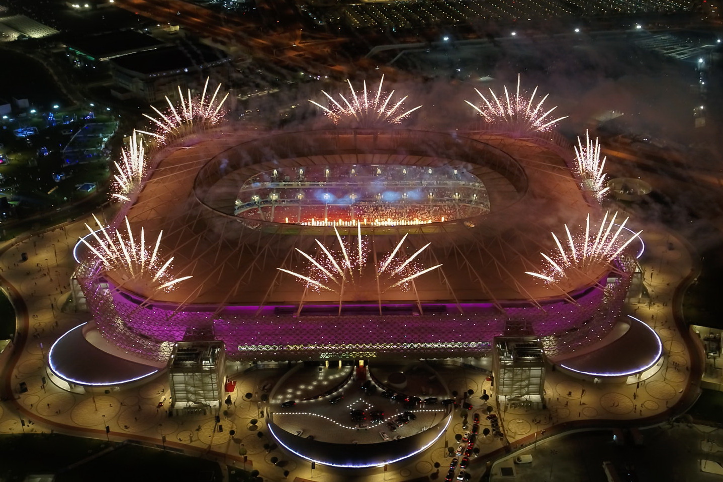卡塔尔世界杯艾哈迈德·本·阿里体育场(Ahmad Bin Ali Stadium)