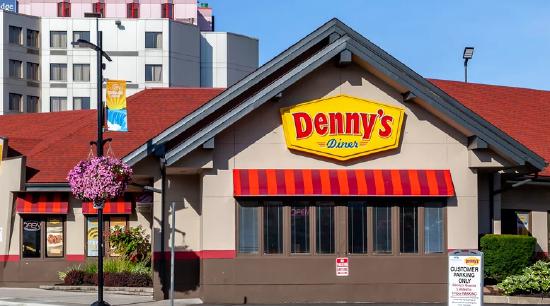 美国连锁餐厅Denny's推出具有AR功能的菜单