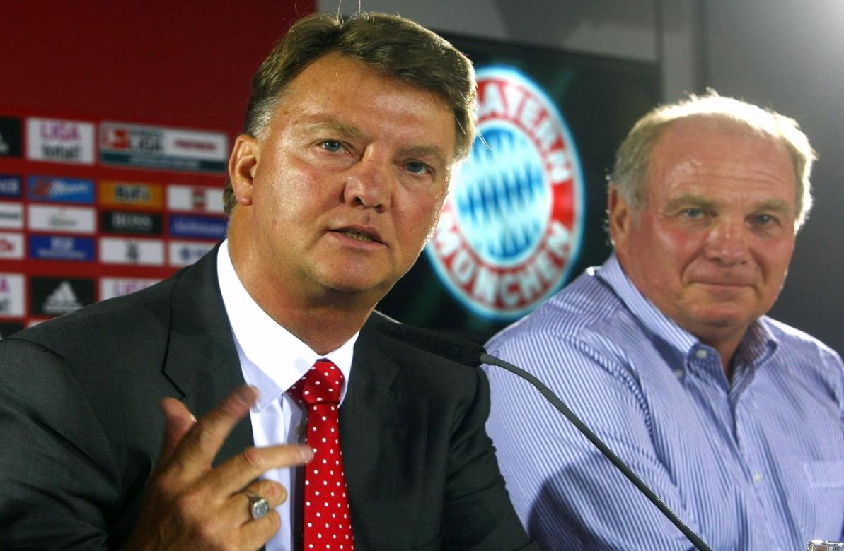 荷兰国家足球队主教练路易斯范加尔